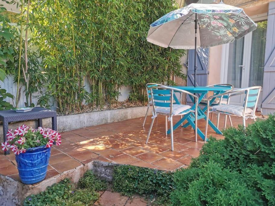 Apartmán Le Jardin De Mae Bouc-Bel-Air Exteriér fotografie